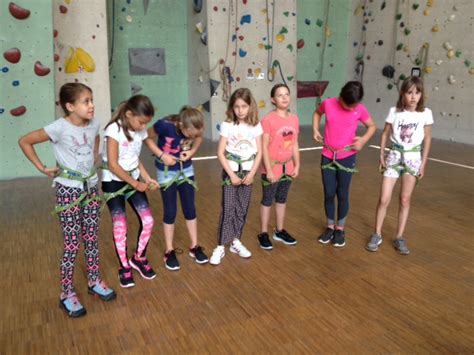 Besuch Der Klasse A In Der Kletterhalle Grundschule Hagsfeld