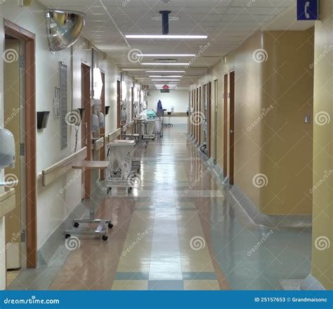 Hospital Corridor Stock Image Image Of Architecture 25157653