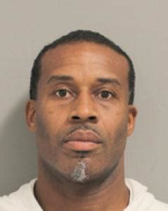 Dwayne Charlie Shackleford A Registered Sex Offender In Tx At