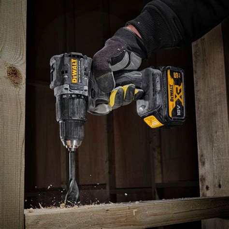 DeWalt DCD100P2T 18V XR Cordless Brushless Combi Drill 2 x 5.0 a/h ...