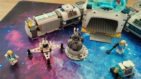 Lego Lunar Research Base review | Space