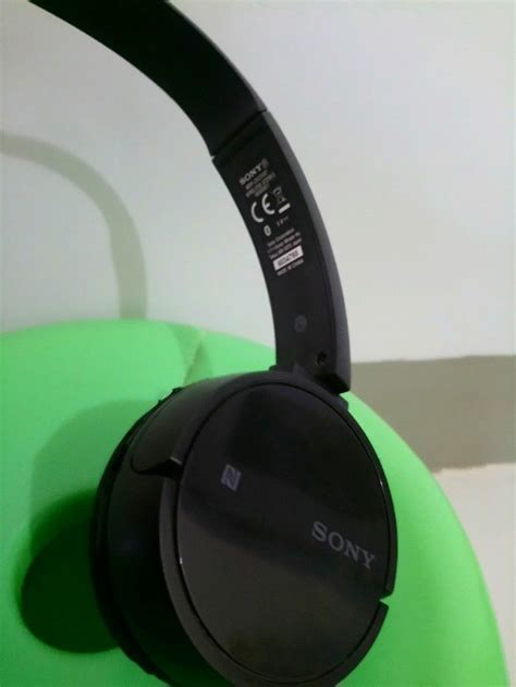 Sony bluetooth headphones (orig), Audio, Headphones & Headsets on Carousell