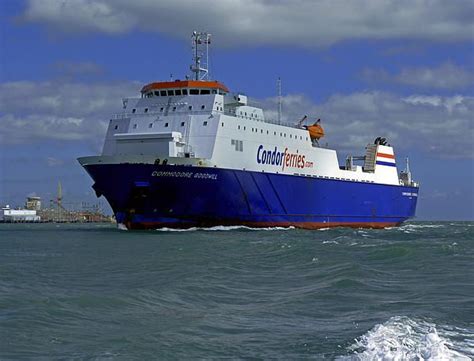 The Condor Ferries Ship The Commodore Goodwill Sailing Up The Solent