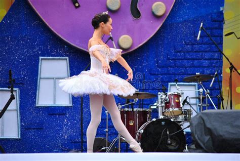 Le Ballet Des Enfants Russes Image Stock éditorial Image Du Ballerine