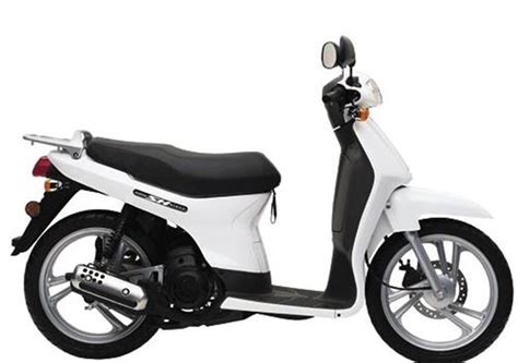 Honda Scoopy Sh Reviews Prices Ratings With Various Photos