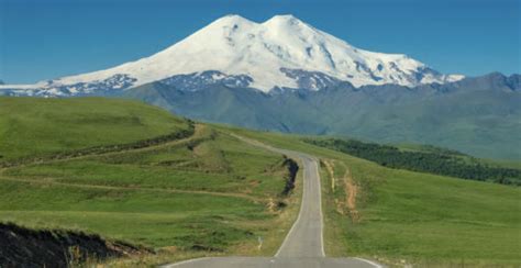 
Unlocking Adventure and Wonder on Mount Elbrus: A Comprehensive Guide
