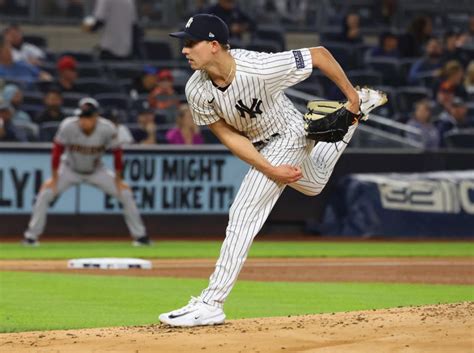 
Yankees Nation: Unraveling the Legacy of The Weaver Yankees
