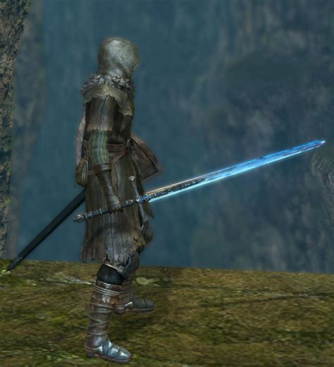 "An Ode to Sunlight: Unleashing the Radiance of the Sunlight Straight Sword in Dark Souls III"