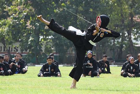 "Pencak Silat Bet": Panduan Lengkap untuk Olahraga Tradisional Indonesia