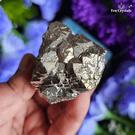 **1. Peru's Pyrite Dominance: A Global Powerhouse**