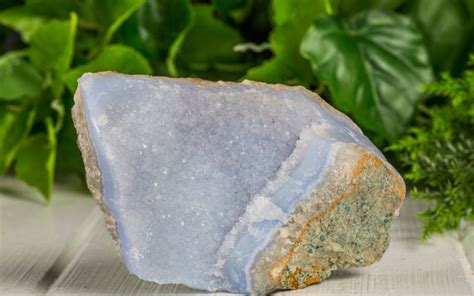 **4 Profound Benefits of Chalcedony Stone: A Journey of Harmony and Well-being**