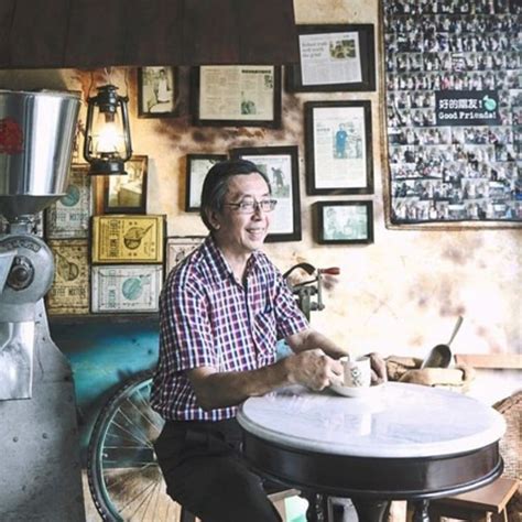 **A Journey into the Heart of Singapore's Traditional Coffee Shop Culture**