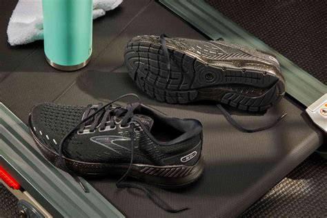 **Brooks Sneakers: The Ultimate Guide to Comfort and Performance**