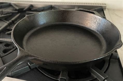 **Cast Hondo: The Ultimate Guide to Choosing the Right Cast Iron Pan**