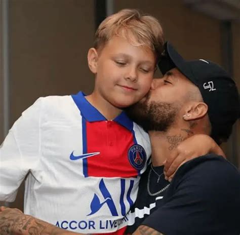 **Everything You Need to Know About Neymar's Son, Davi Lucca:** Unveiling the Legacy
