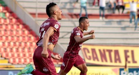 **Independente Santa Fe x Deportes Tolima: Uma Batalha Histórica**