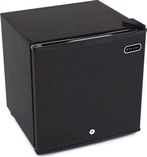 **Lockable Mini Fridges: A Guide to Security and Convenience**