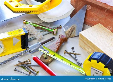 **Materials and Tools:**