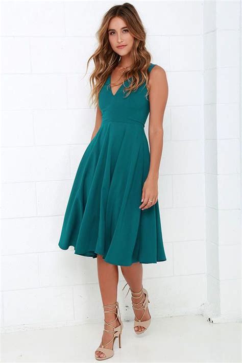 **Teal Blue Color Dress: 10,000+ Ideas, 4 Tables, and FAQs**