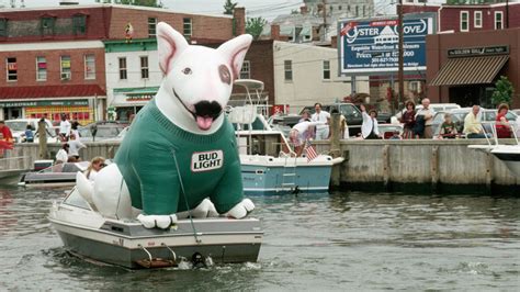 **The Spuds Mackenzie Phenomenon: Understanding the Impact of This Iconic Beer Spokesdog**