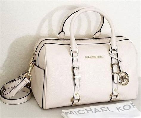 **The Ultimate Guide to Michael Kors Purses: Timeless Style and Functionality**