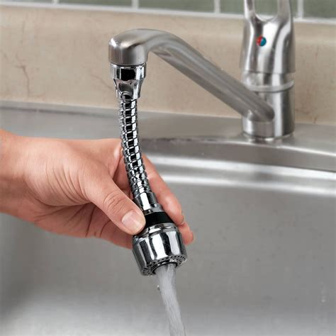 **The Unrivaled Benefits of Kitchen Sink Faucets with Sprayers**