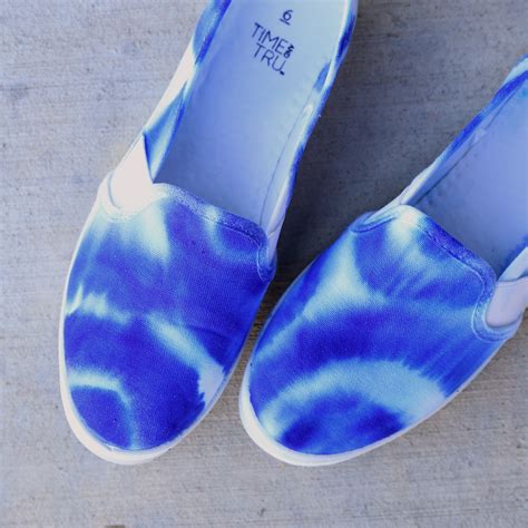 **Tie-Dye Footwear: Expressing Yourself through Vibrant Hues**