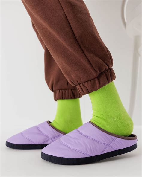 **Ultimate Guide to Comfort and Style: Puffy Slippers for the Modern Home**