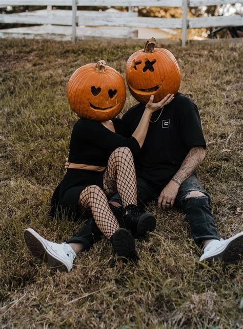 **Unleashing Your Spooky Spirit: A Comprehensive Guide to Couples Halloween Outfits**