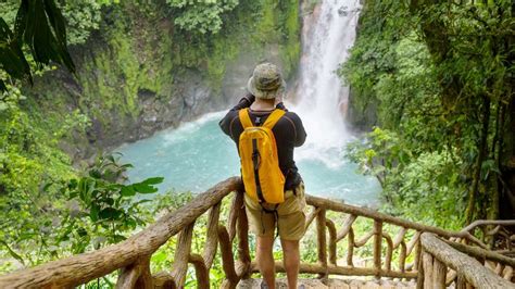 ¡Descubriendo el Edén Tropical: Una Guía Completa para Viajar a Costa Rica!