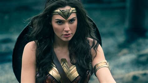 גל גדות: המסע המופלא של Wonder Woman הישראלית