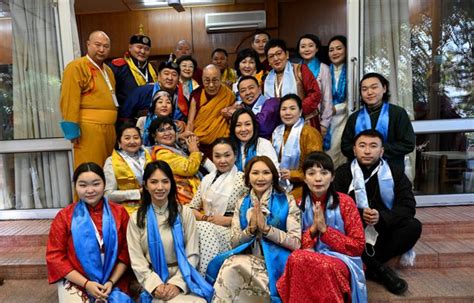 བྷང་ག་ནི་དཀར་པོའི་རྒྱང་དྲུག་ཡིན།