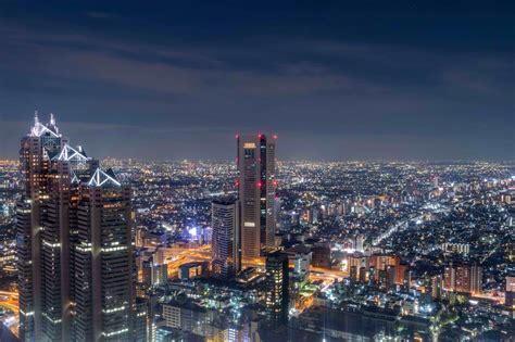 エンドレス タイム 新宿：新宿の廃墟を蘇らせた絶景夜景スポット