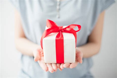 クリスマスを愛するあなたに贈る、無料のキュートな猫画像