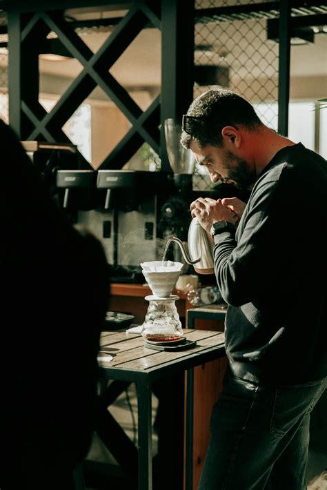 フィオレカフェで豊かなコーヒーライフを：味、バリスタ、雰囲気の全てが揃った最高の体験