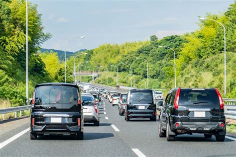 ロングドライブを快適に過ごすための必需品