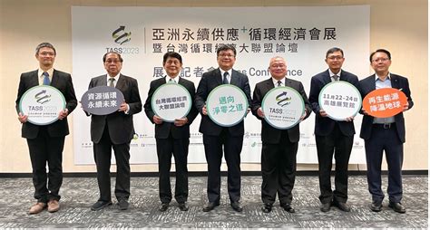 三大顛覆性創新，開拓頭盔產業 100 億商機