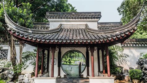 九龍寨城公園：