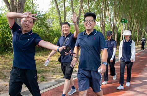 健康、活力、幸福，尽在「純粹生活」