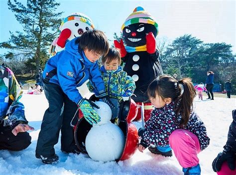 六甲山雪樂園：冬季仙境，歡樂無窮