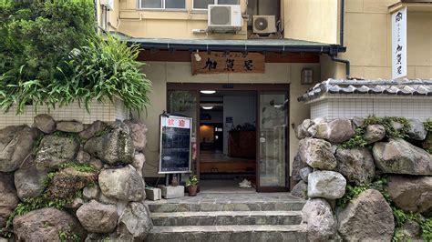 加賀屋 別府: 風光明媚な温泉と贅沢な宿泊体験