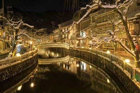 城崎温泉の癒しと文化：万葉集と伝統の旅