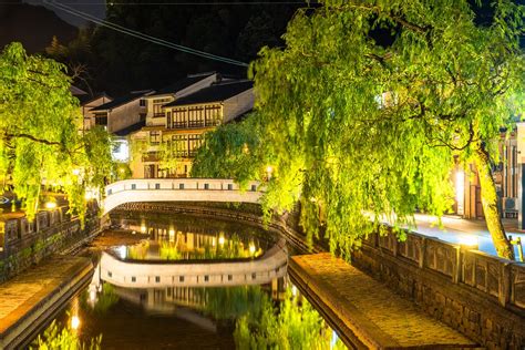 城崎温泉の魅力を満喫する究極ガイド：まんだらやに泊まって城崎のすべてを体験