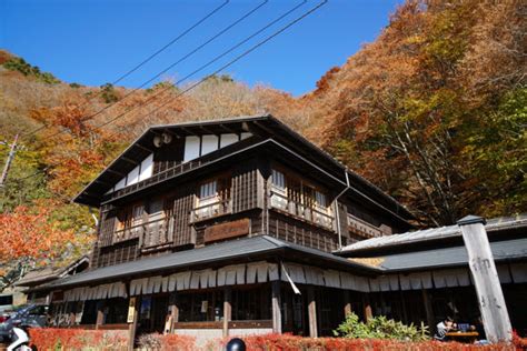 天下茶屋 山梨：日本の伝統的な茶屋文化の楽園