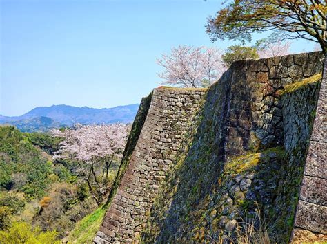 岡城跡