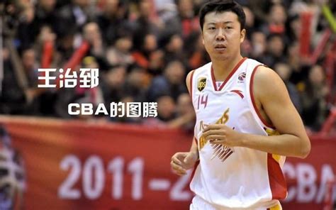 易建联在CBA的辉煌成就：6冠1MVP，引领中国篮球崛起