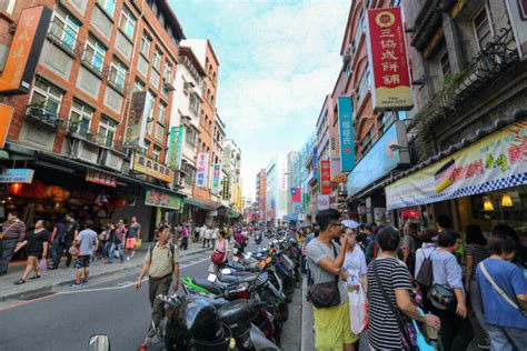 淡水信義線，暢遊台北新地標