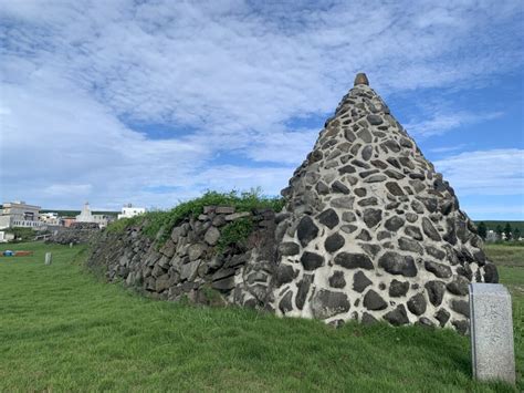 深入探索塔公塔婆的歷史、意義和建築特色