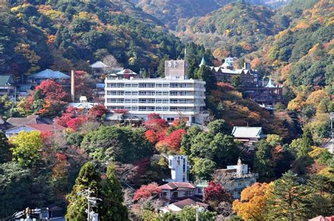 湯の山温泉街：