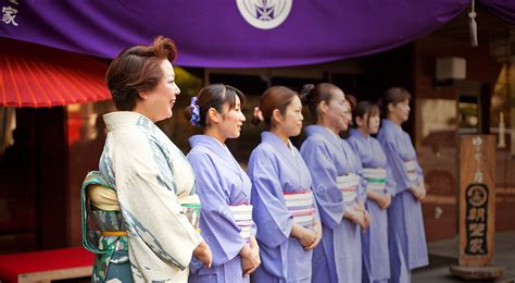 湯村温泉 ゆけむり の 宿 朝野家: 極上の湯と心尽くしの宿